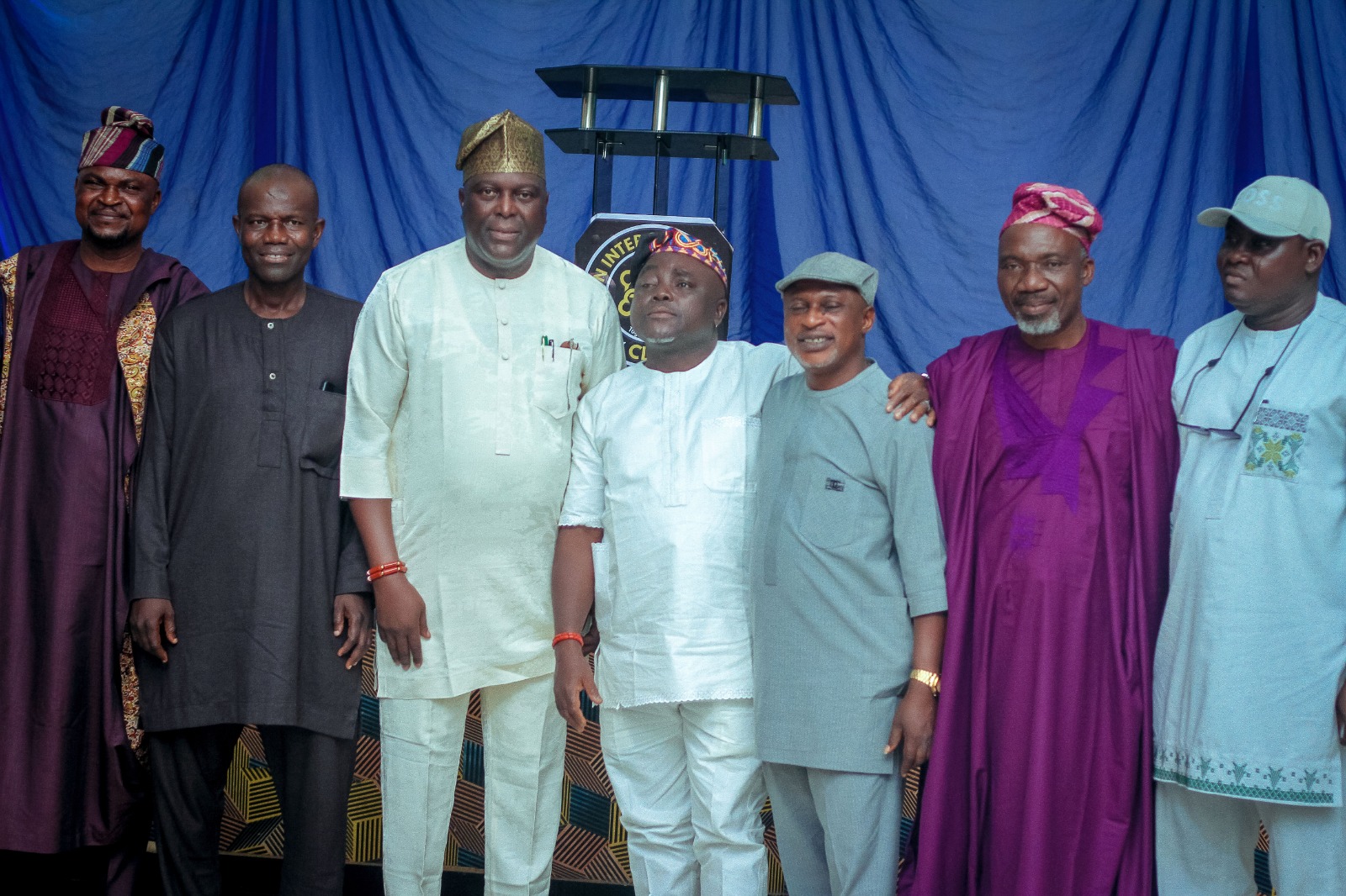4th Colloquium - 40